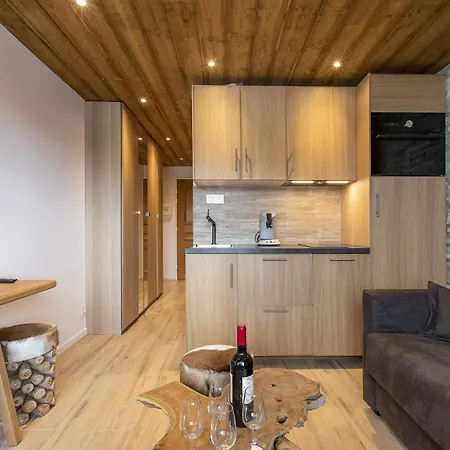 Residence La Foret Du Praz - Courchevel 1850 كورشوفيل